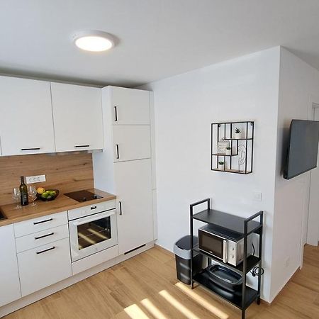 Apartman Tea マリ・ロシニュ エクステリア 写真