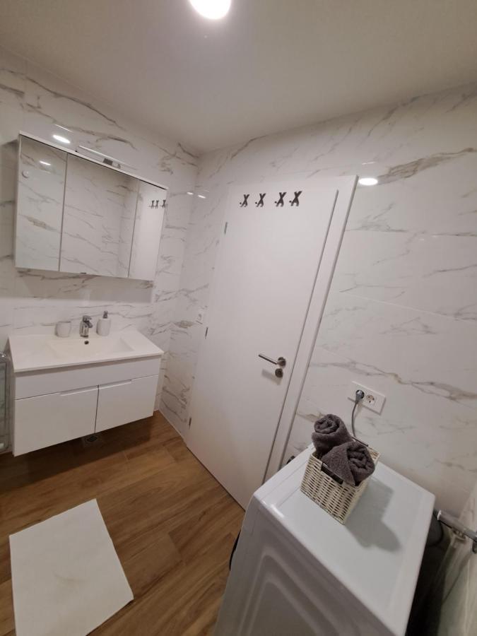 Apartman Tea マリ・ロシニュ エクステリア 写真